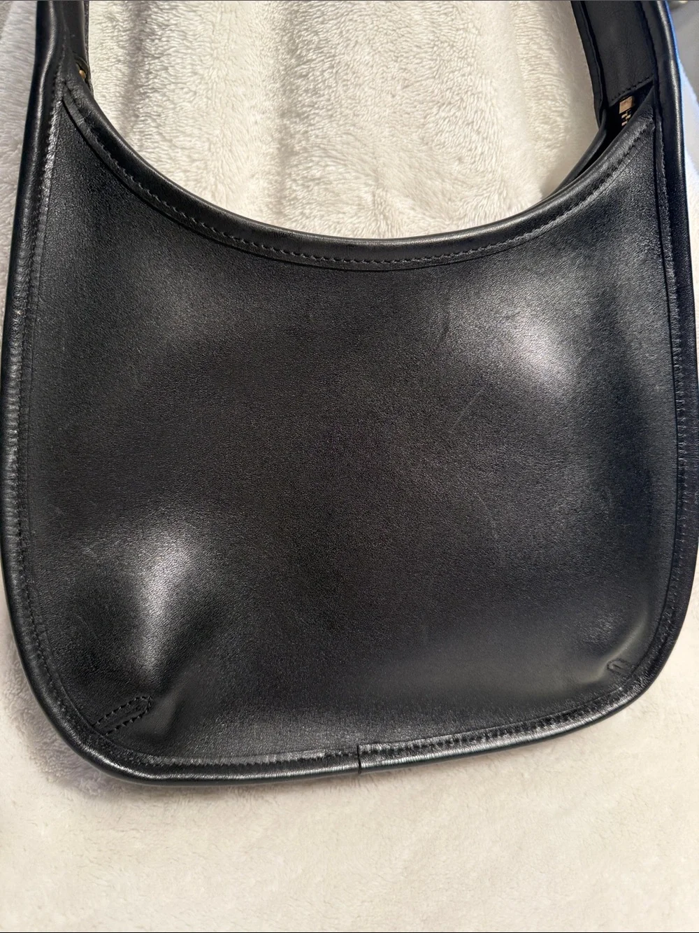 Vintage Coach Ergo 9020 Black Leather Shoulder Bag - Picture 2 of 13